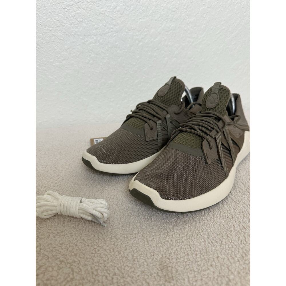 Olukai Holo Men’s Athleisure Shoes Size 9.5 Hunter / Off White - Picture 2 of 7